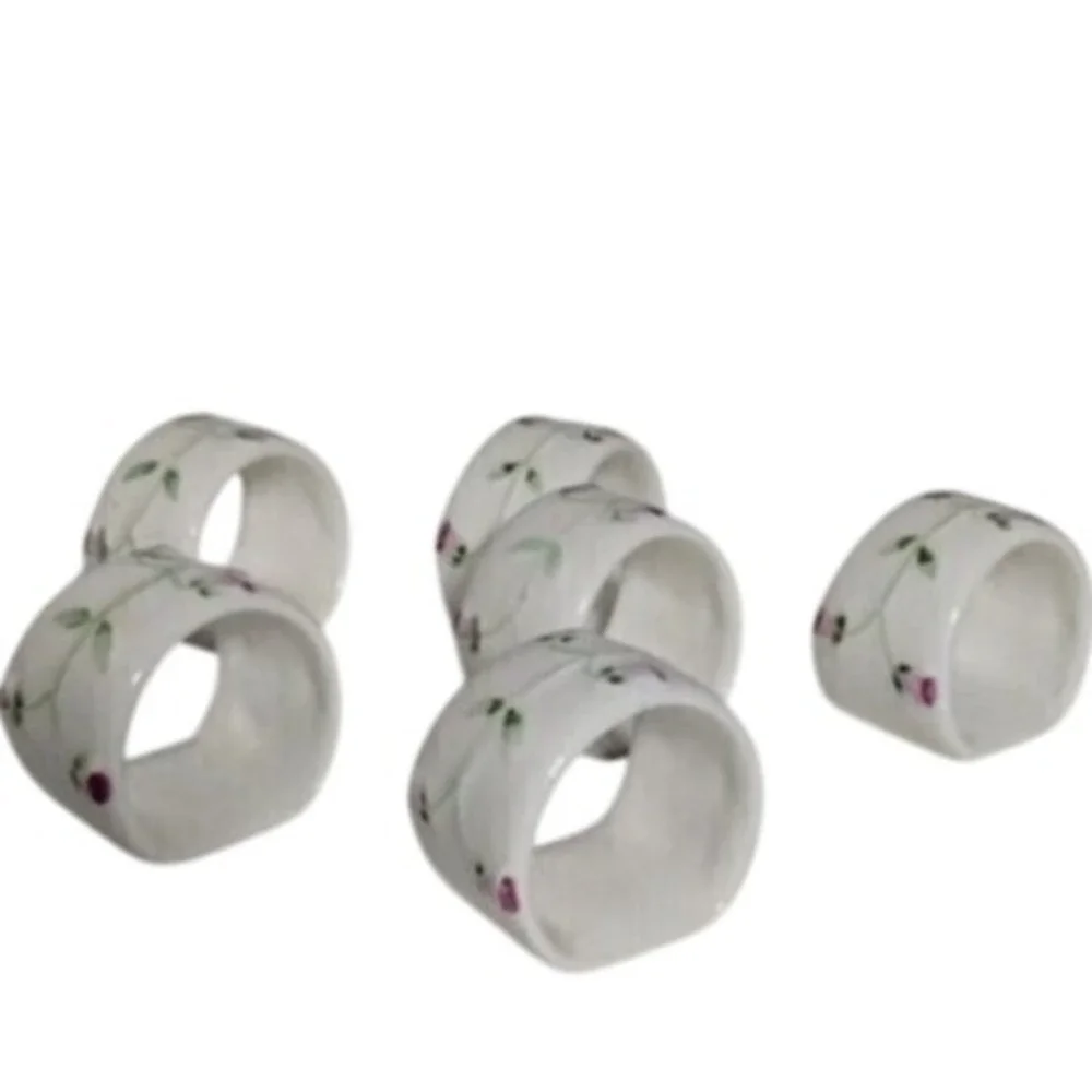 Floral Napkin Rings Set of 6 White Porcelain Table‎ Decor Dinner Party